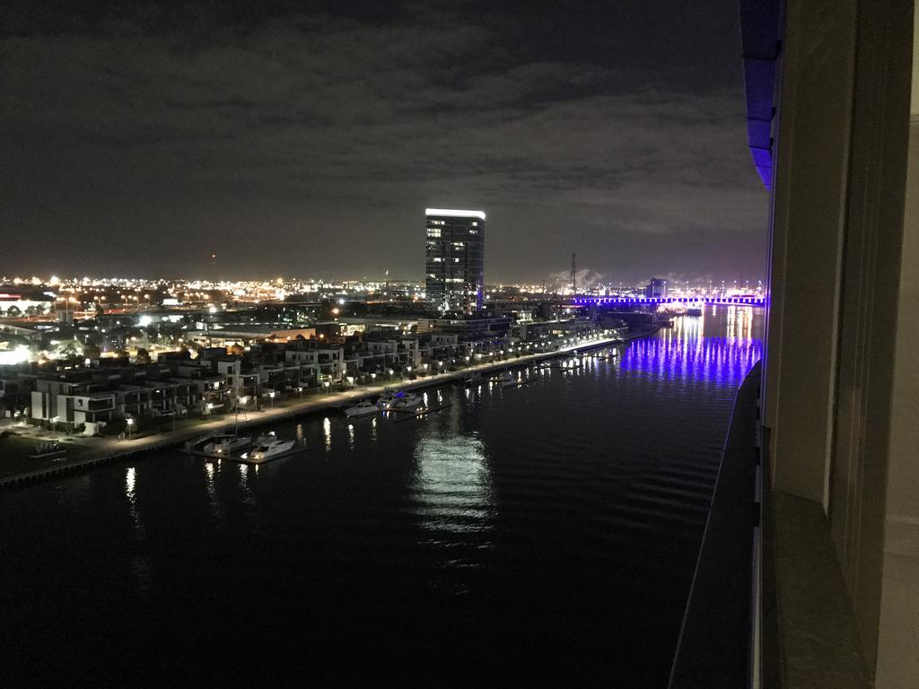 Melbourne Private Apartments - Collins Street Waterfront, Docklands Εξωτερικό φωτογραφία
